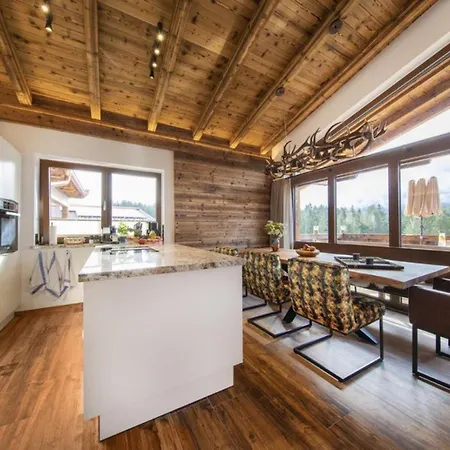 Nationalpark Edelweissspitze Ferienhaus *